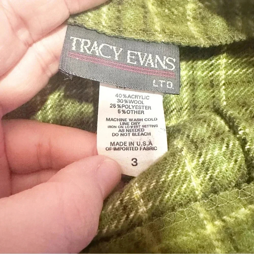 Vintage 90’s Green plaid wool blend mini skirt with button detail size 3 - Picture 10 of 10